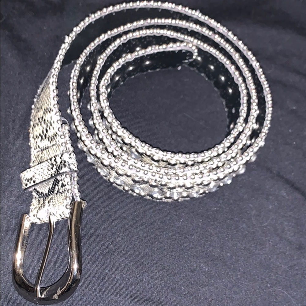 Women’s snake skin pattern belt
